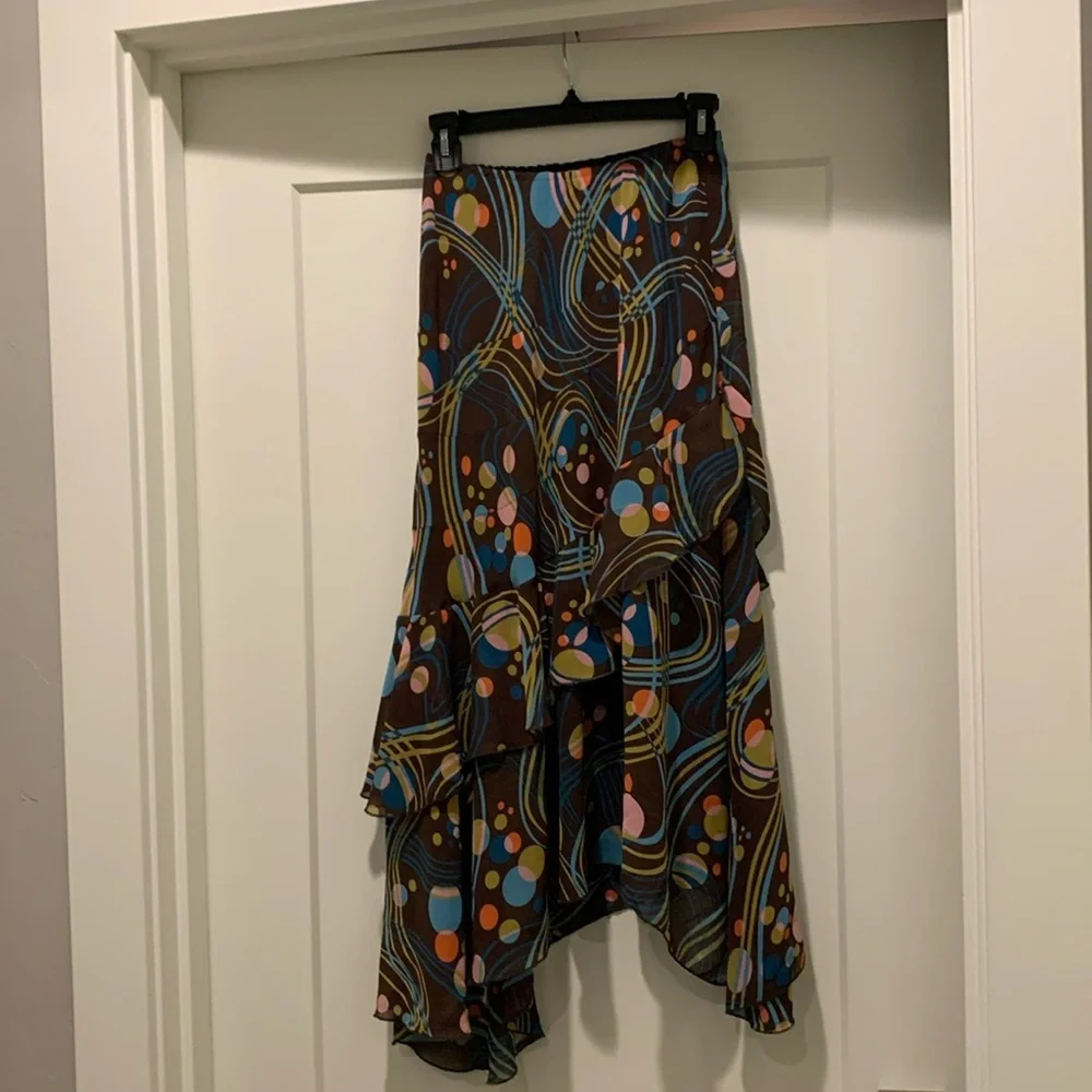 Double D Ranchwear midlength skirt w/ fun, double ruffle hemline. Sz 4 Like new. - Picture 1 of 4